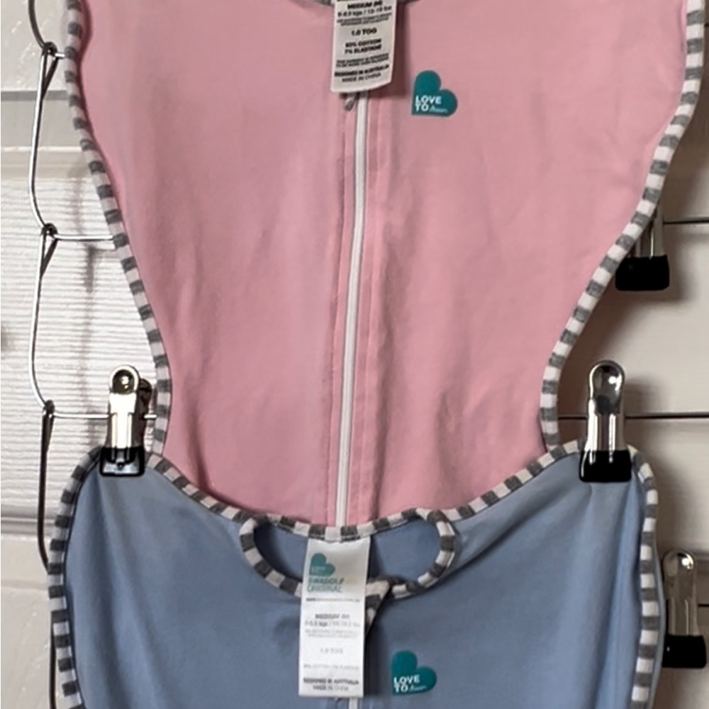 Love to Dream SwaddleUP swaddles (Medium)